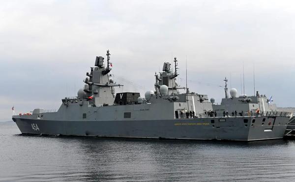 Сквозь смех: правь, Британия, морями!