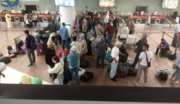 Из-за «ковра» на полтора суток туристы из Нижнего Новгорода застряли в Турции и в Москве