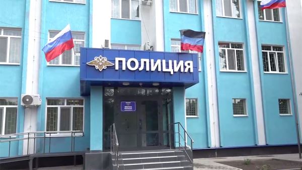 Пушилин принял участие в открытии двух отделов полиции в ДНР